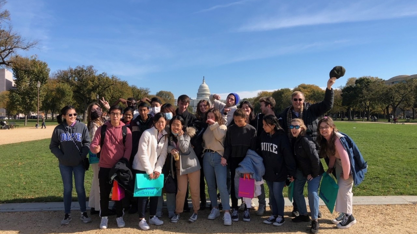Students in front of U.S. Capitol Building